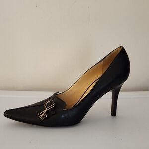 Louis Vuitton Leather Pumps